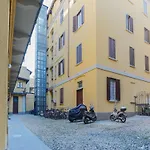 Spacious two bedrooms apartment in Porta Romana